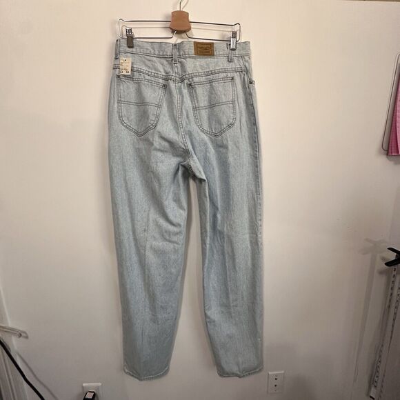 LL Bean Womens Jeans 14 Relaxed Faded Denim Deadstock? Tapered High Rise NWOT - Picture 9 of 11
